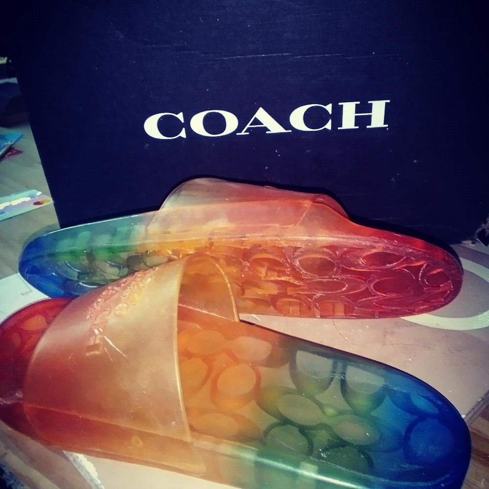 🔥Coach Ulyssa Slides🔥